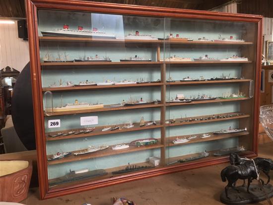 Display case of model boats